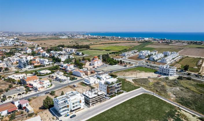 Image No.9-2 Bed Apartment for sale