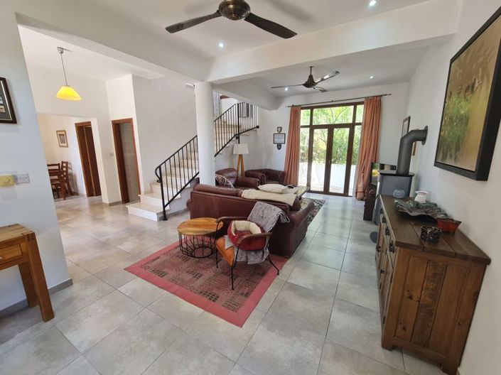 Image No.12-Villa de 3 chambres à vendre à Stroumpi