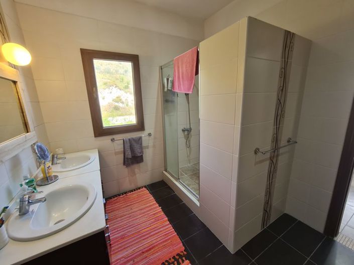 Image No.26-Villa de 3 chambres à vendre à Stroumpi