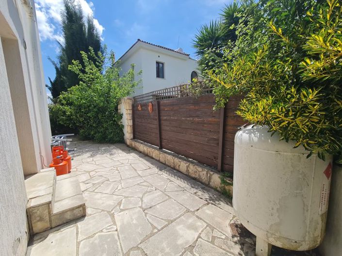 Image No.32-Villa de 3 chambres à vendre à Stroumpi