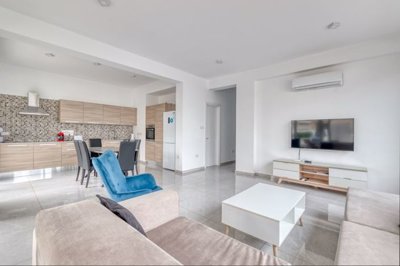 lounge-kitchen-dining