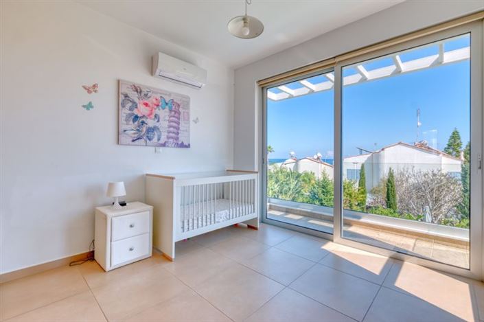 Image No.13-2 Bed Villa for sale