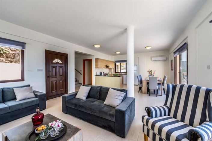 Image No.3-4 Bed Villa for sale