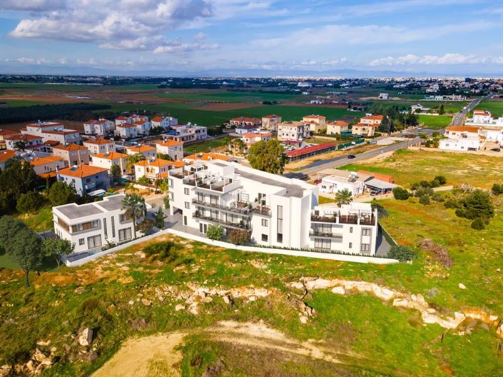 Image No.20-3 Bed Apartment for sale