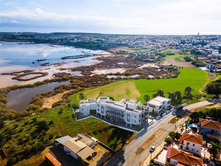 Image No.20-2 Bed Apartment for sale