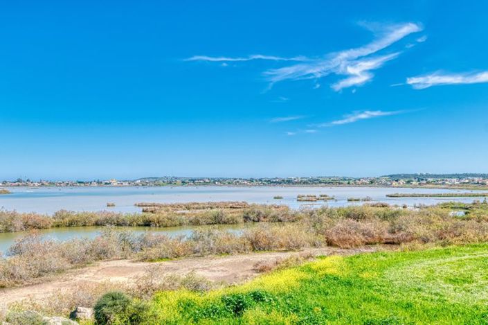 Image No.24-2 Bed Apartment for sale