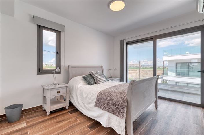 Image No.14-5 Bed Villa for sale