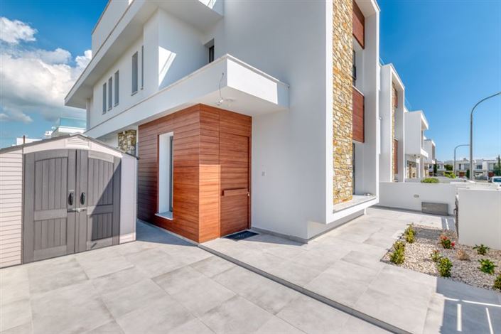 Image No.5-5 Bed Villa for sale