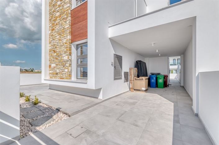 Image No.33-5 Bed Villa for sale