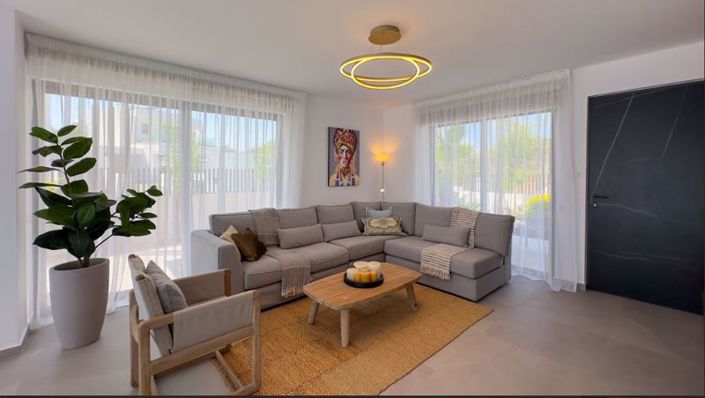 Image No.5-Villa de 3 chambres à vendre à Pernera