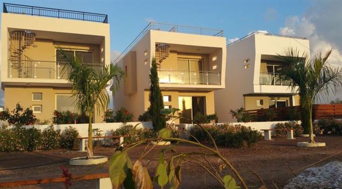 Image No.6-3 Bed Villa for sale