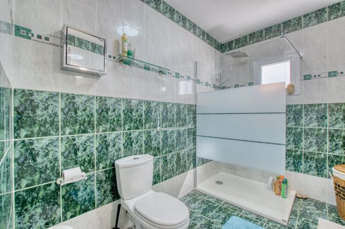 Image No.21-4 Bed Bungalow for sale