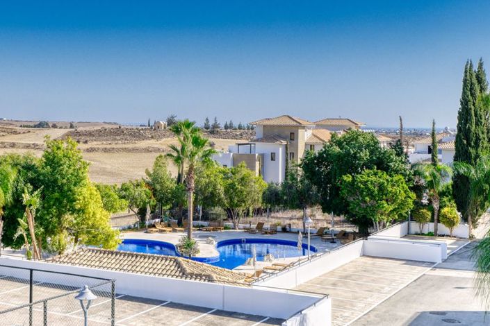 Image No.17-2 Bed Apartment for sale