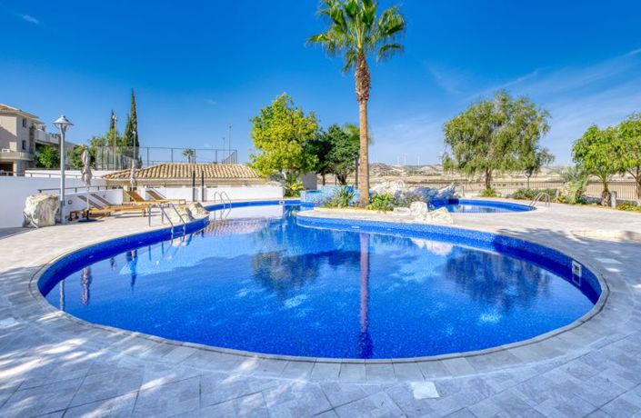 Image No.22-2 Bed Apartment for sale