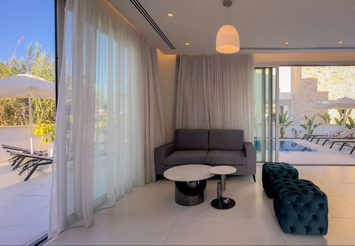 Image No.6-4 Bed Villa for sale