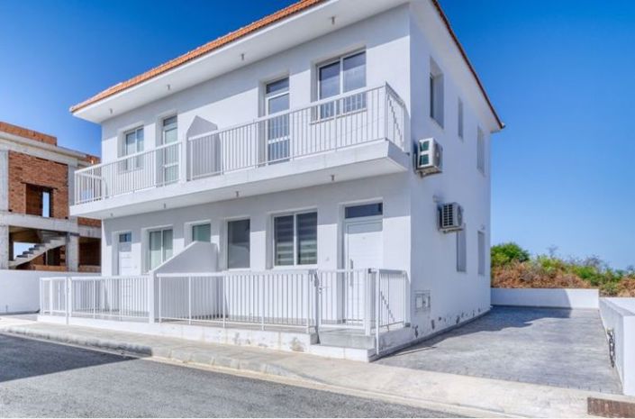 Image No.2-Villa de 2 chambres à vendre à Kapparis