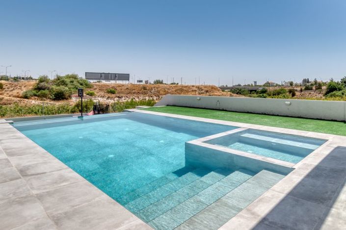 Image No.28-4 Bed Villa for sale