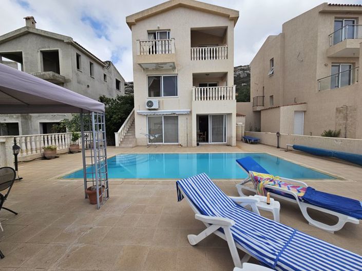 Image No.4-Villa de 5 chambres à vendre à Paphos