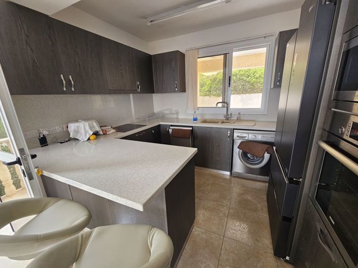 Image No.3-Villa de 5 chambres à vendre à Paphos