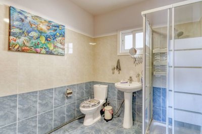 family-bathroom