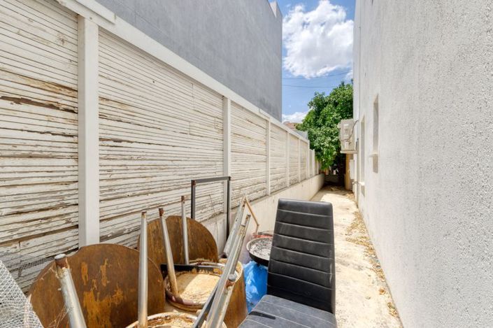 Image No.25-Villa de 4 chambres à vendre à Aradippou