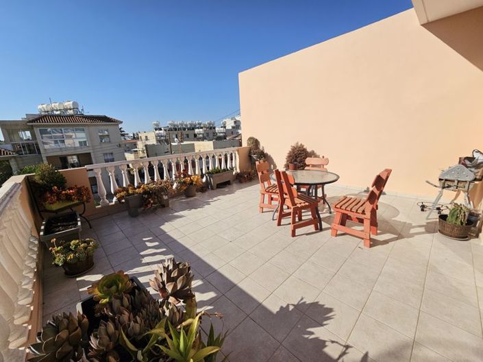 Image No.18-2 Bed Apartment for sale