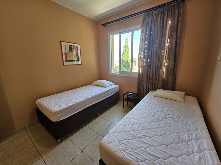 Image No.20-2 Bed Apartment for sale