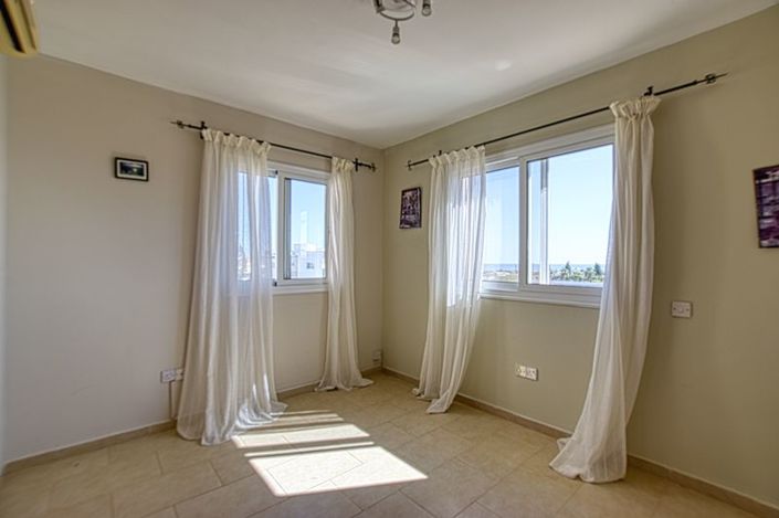 Image No.15-3 Bed Villa for sale