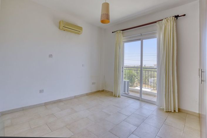 Image No.10-Villa de 2 chambres à vendre à Paralimni