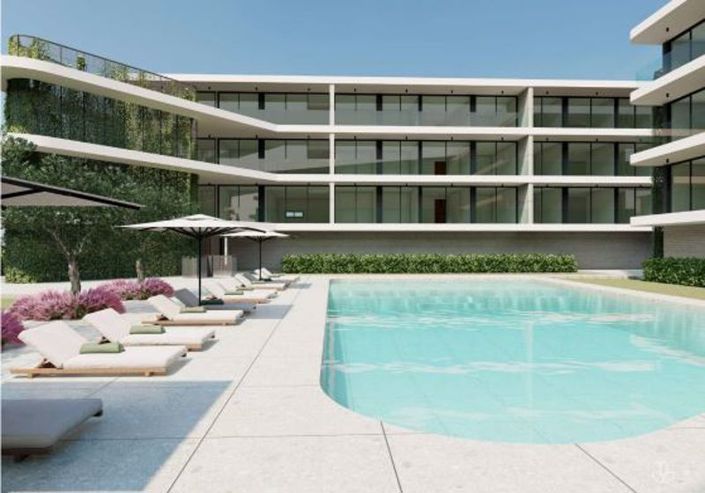 Image No.1-3 Bed Apartment for sale