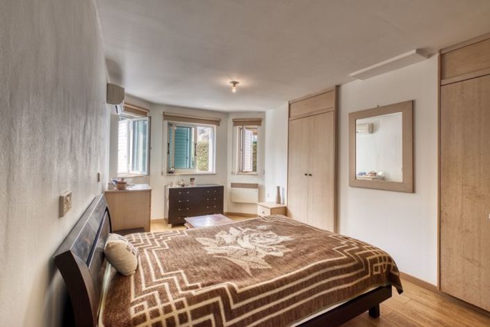 Image No.29-6 Bed Villa for sale