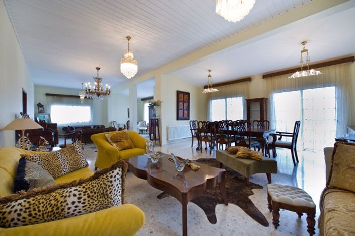 Image No.2-4 Bed Bungalow for sale