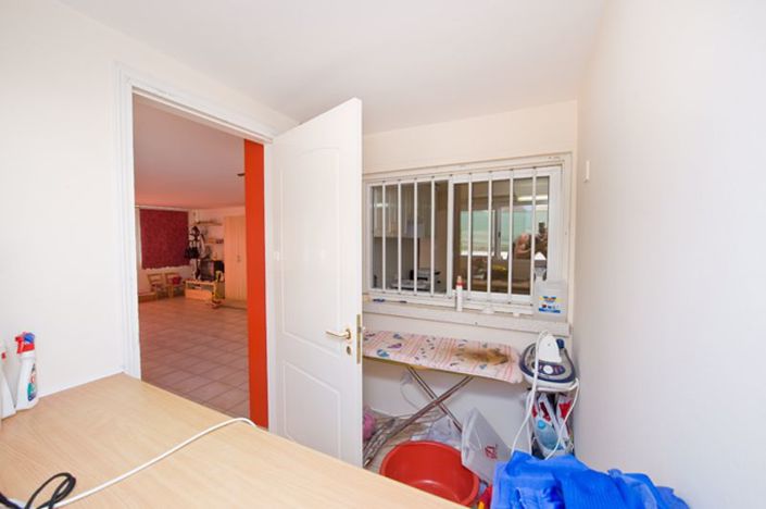 Image No.20-4 Bed Bungalow for sale