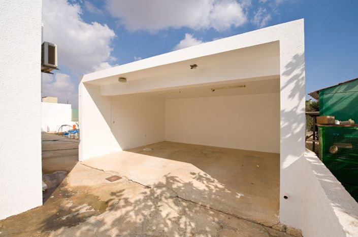 Image No.23-4 Bed Bungalow for sale