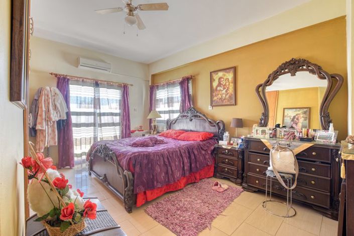 Image No.13-4 Bed Bungalow for sale