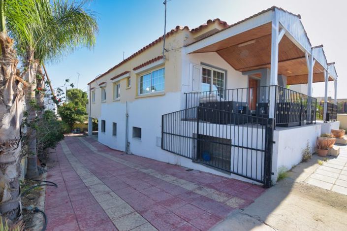 Image No.19-4 Bed Bungalow for sale