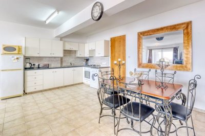 dining-kitchen