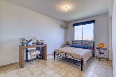 bedroom-1-2