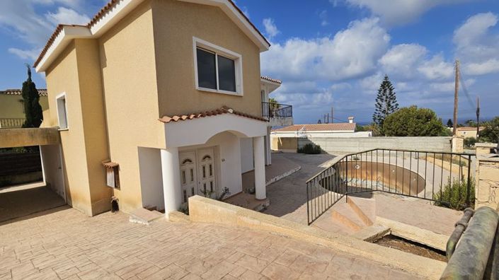 Image No.7-Villa de 5 chambres à vendre à Agios Georgios