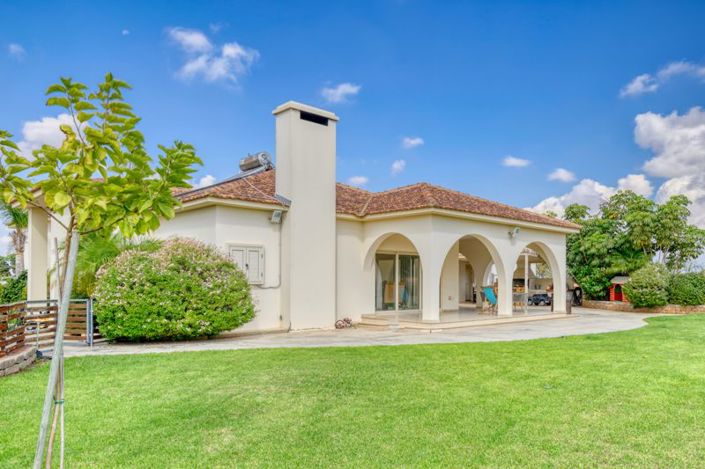 Image No.3-Villa de 3 chambres à vendre à Frenaros