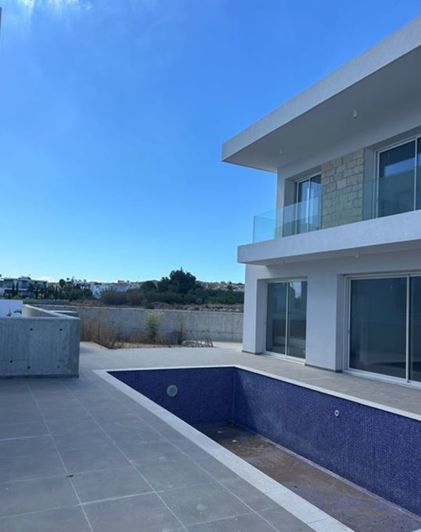 Image No.4-Villa de 4 chambres à vendre à Protaras