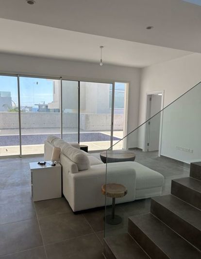 Image No.5-Villa de 4 chambres à vendre à Protaras