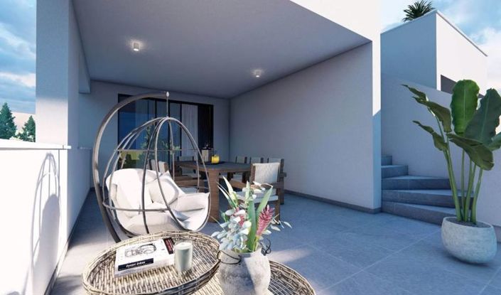 Image No.14-2 Bed Apartment for sale