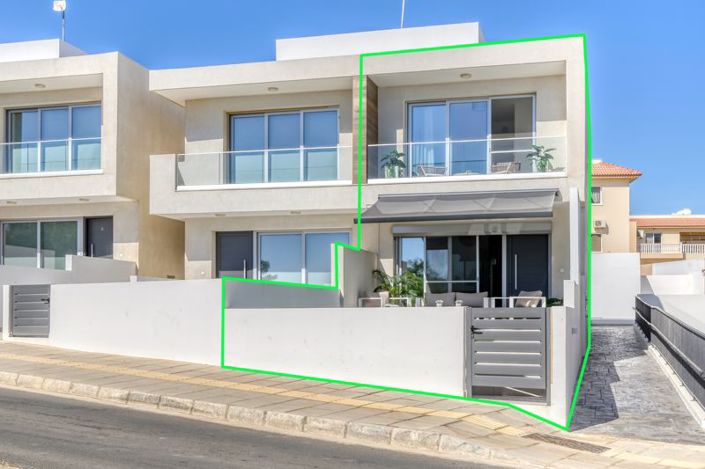 Image No.23-2 Bed Villa for sale