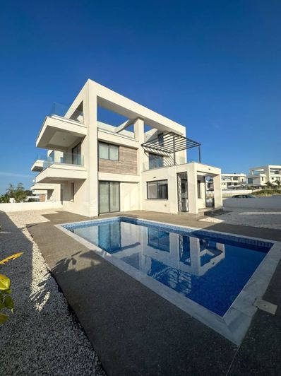 Image No.1-Villa de 3 chambres à vendre à Ayia Triada