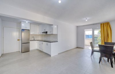 kitchen-lounge-dining-2