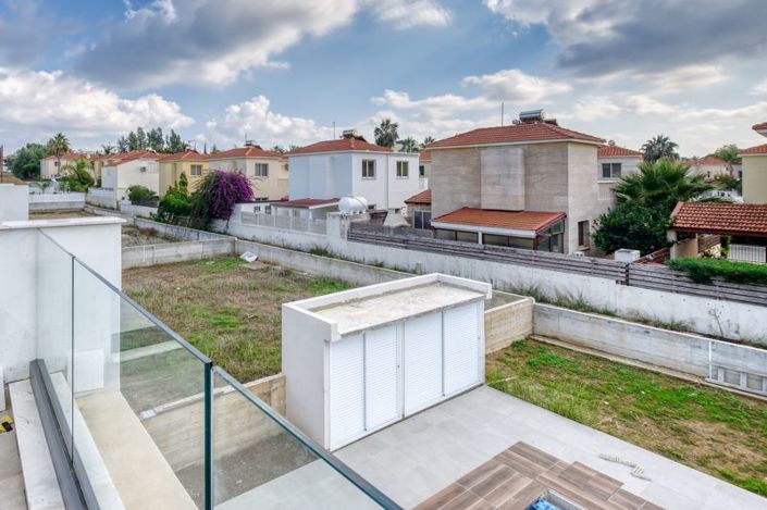 Image No.14-3 Bed Villa for sale