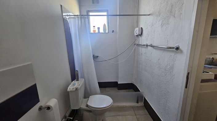 Image No.16-2 Bed Villa for sale