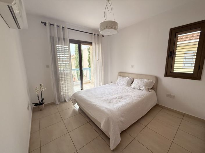 Image No.3-2 Bed Villa for sale