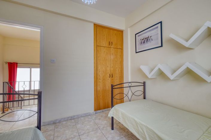 Image No.19-3 Bed Villa for sale